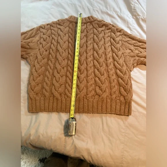 FLASH SALE!🎀DÔEN OLYMPUS🎀Sweater! VGUC! Size Medium! - Picture 15 of 16